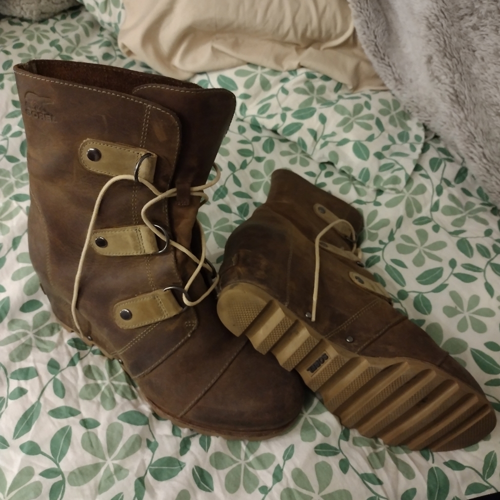 Sorel wedges